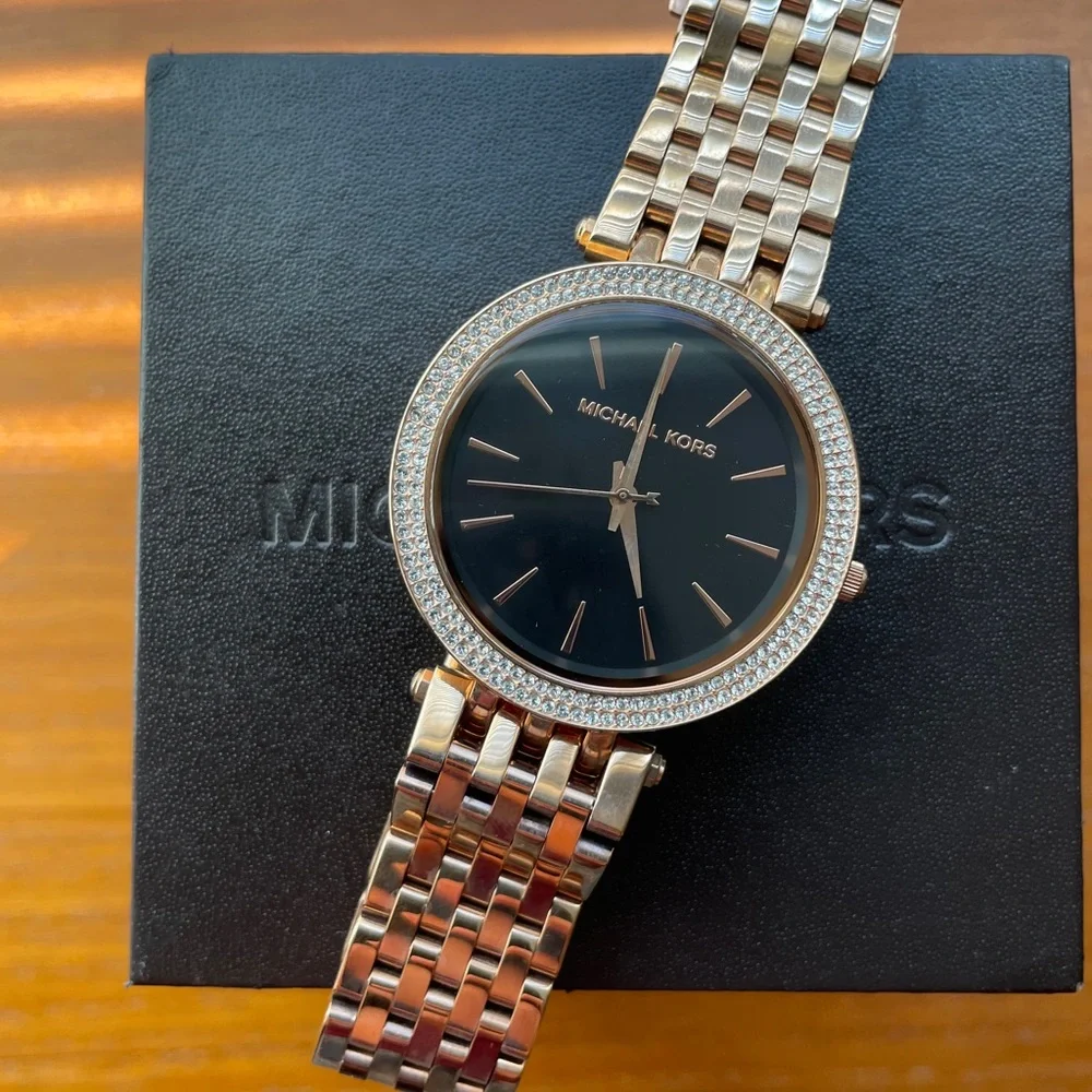 NWT Michael Kors Women Black Darci Rose Gold Pave Watch